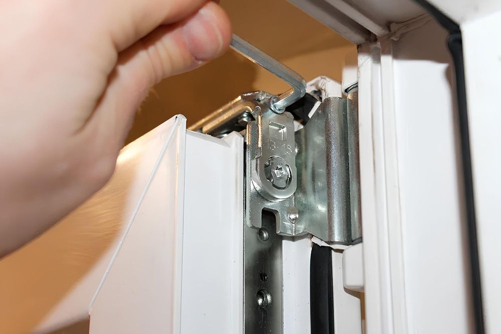 Регулировка окон с Гарантией