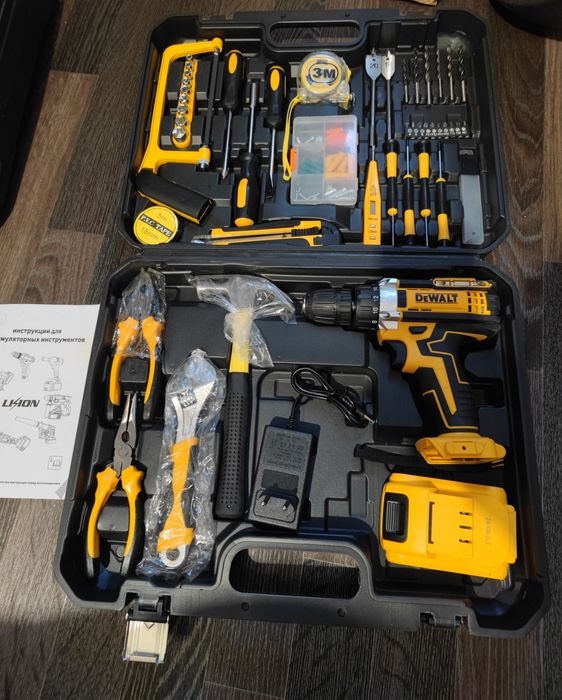 Продам шуруповёрт с набором