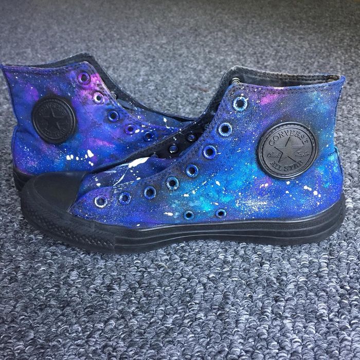 Рисуване върху кецове