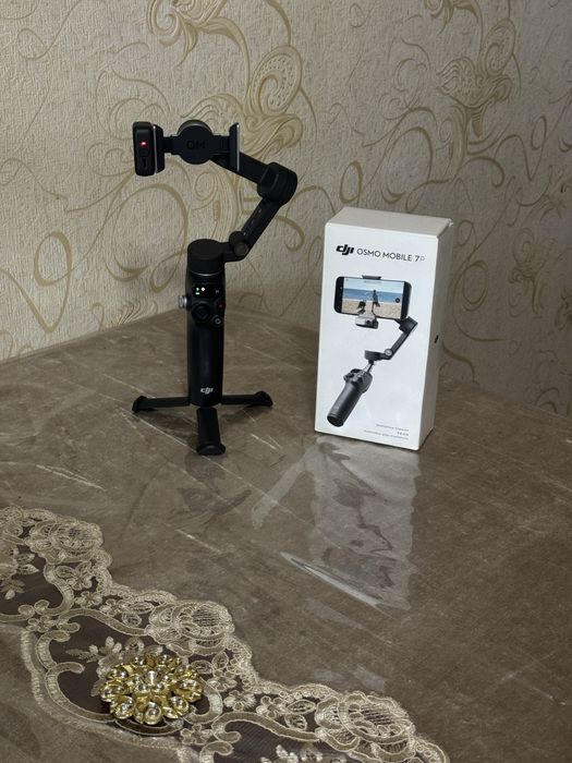 DJI osmo mobile 7p