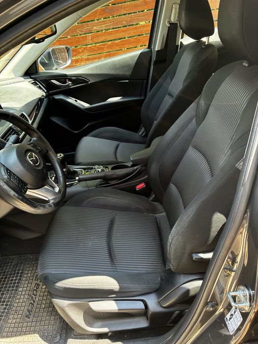 Mazda 3 1.5 skyactive