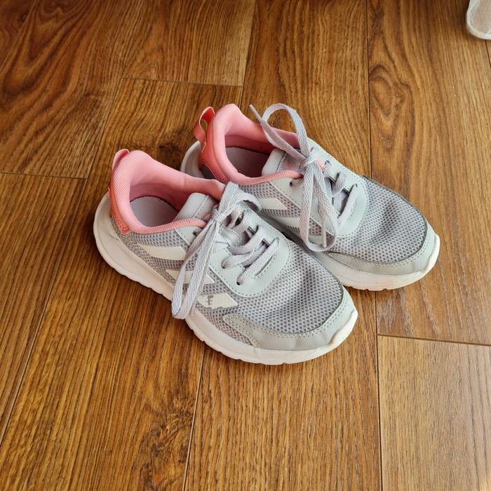 Adidasi fete marime 29 usori flexibili stare f buna