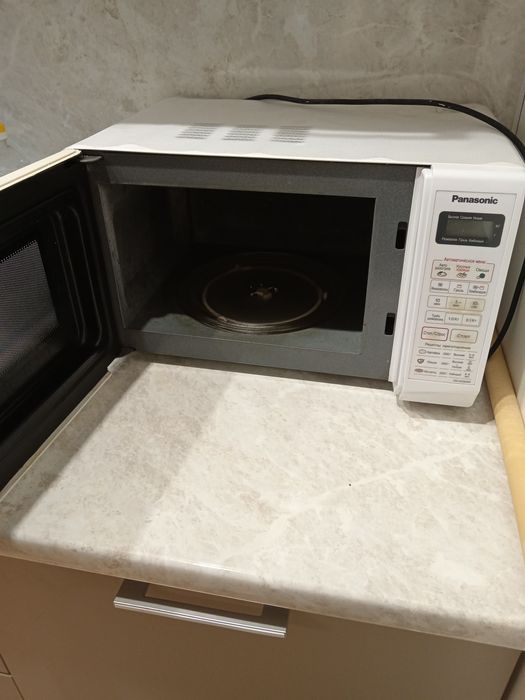 Продам микроволновую печь