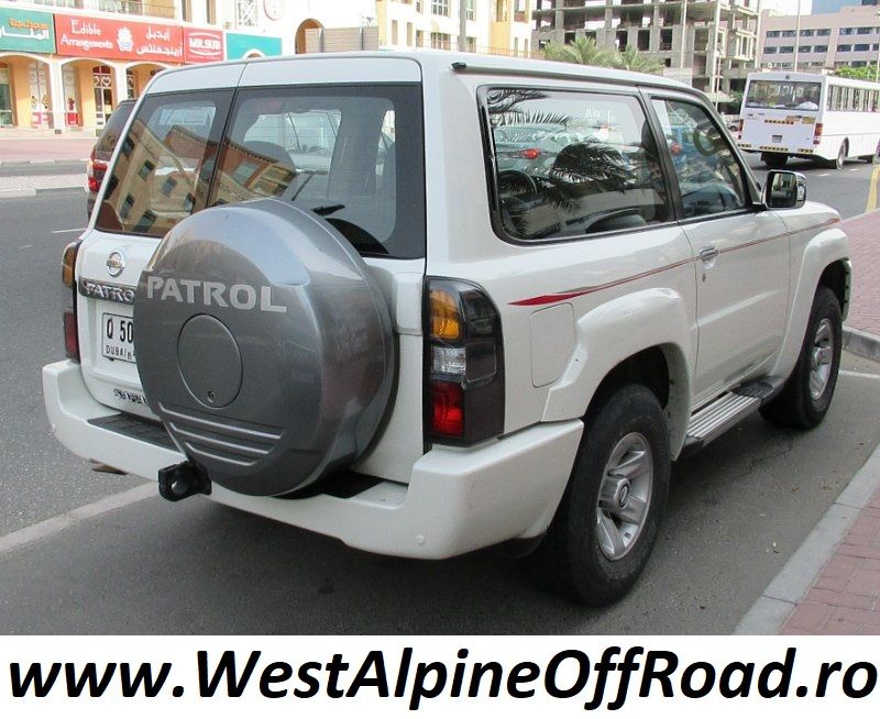 Lampa spate stop semnalizare NISSAN PATROL Y61 GU4 (2005-2009)