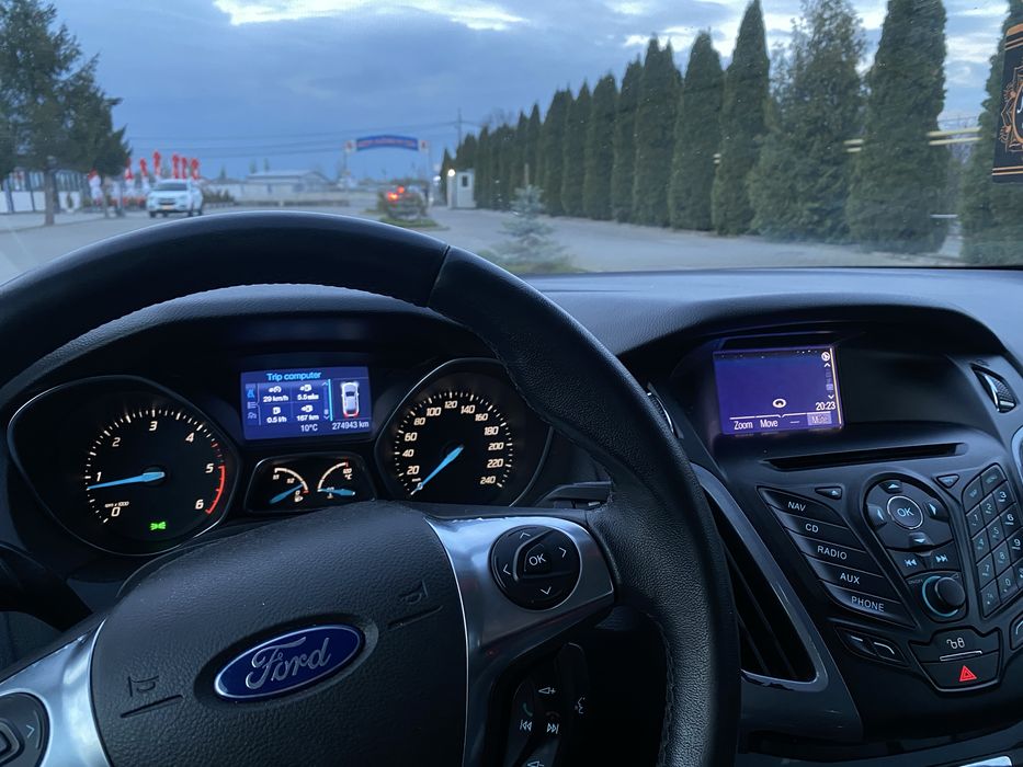 Ford-Focus Mk3  special edition(TITANIUM)