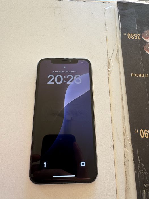 Iphone 11 pro akb 100% срочна тек бугнге 55к