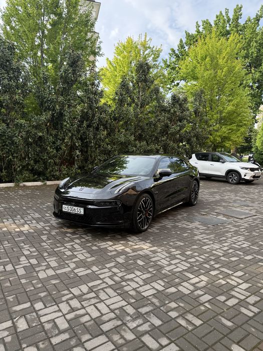 Zeekr 001 2023 — 2