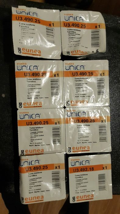 телефонна розетка Schneider Electric unica RJ11