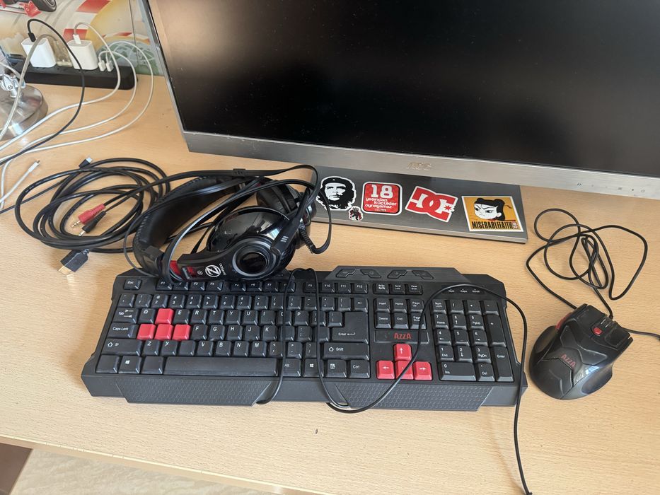 Монитор игровой AOC