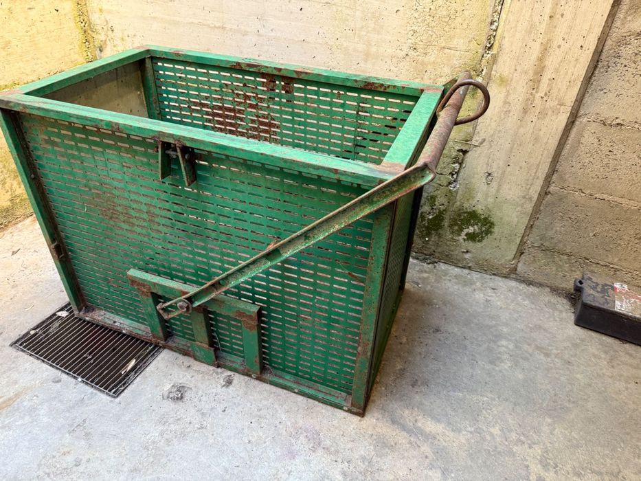 Cuva rabatabila 250 litri pentru macara