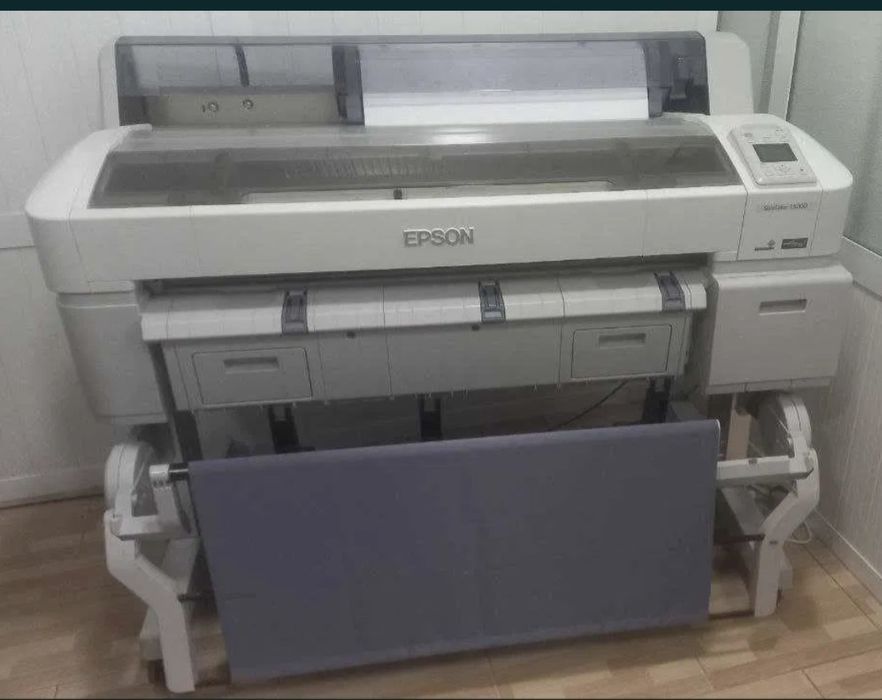 Epson T5200. A0 А1 ploter галовка кетганплоттер А0 идиалный холатда пр
