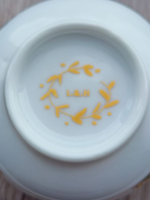 Продам сервиз чайный