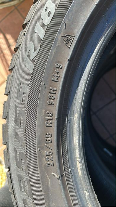 Anvelope PIRELLI 225/55/18 DOT 23