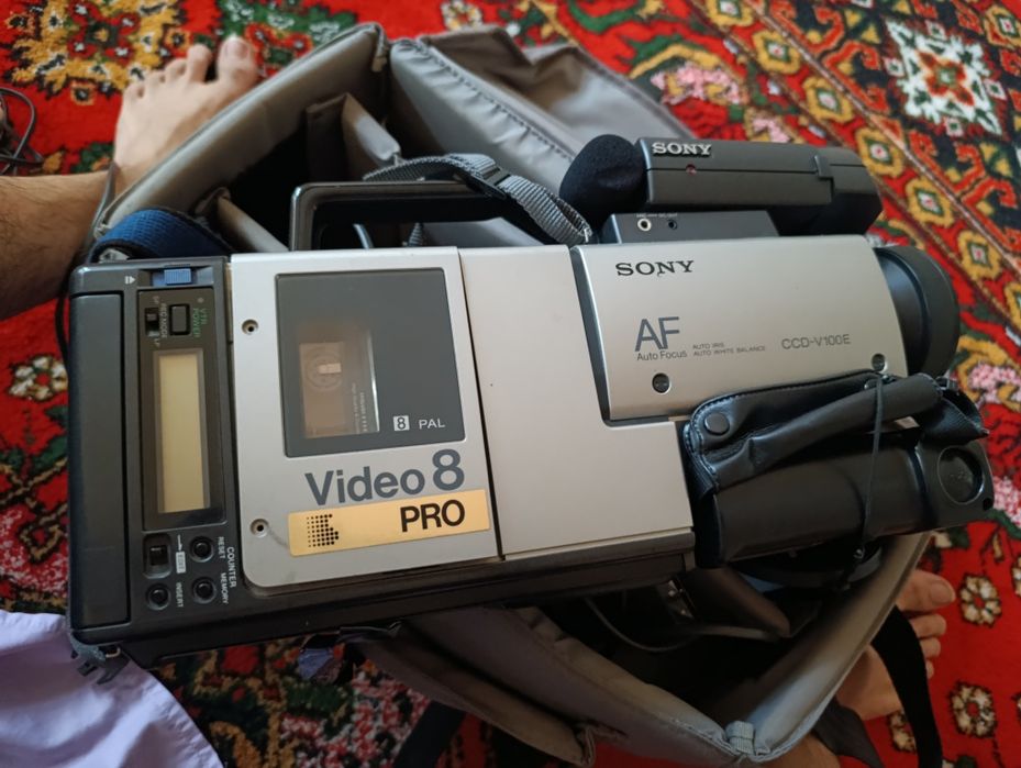 Sony video 8 pro sotiladi