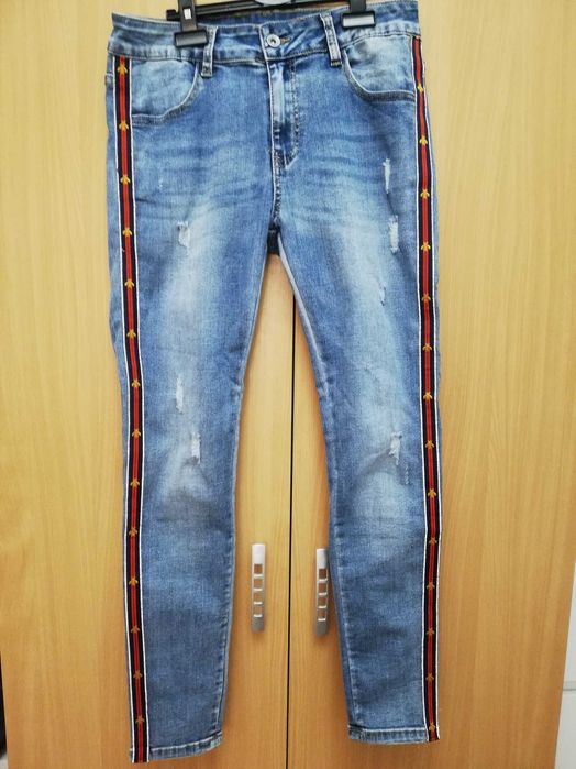 Дънки с камъчета Armani Нови!