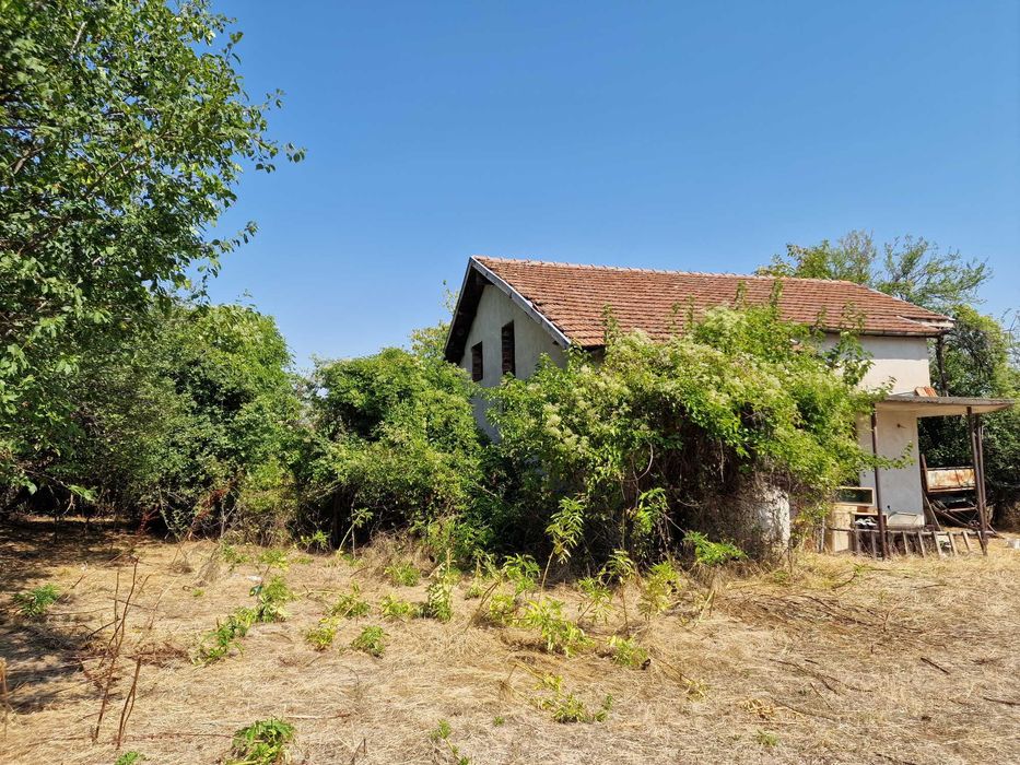 Продава се Къща в с. Бресте, Област Плевен - 128 кв.м за 160 €/кв.м - Снимка #15