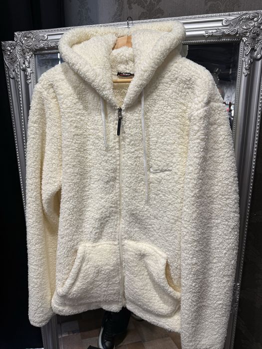 Продовам ветровки (якета)