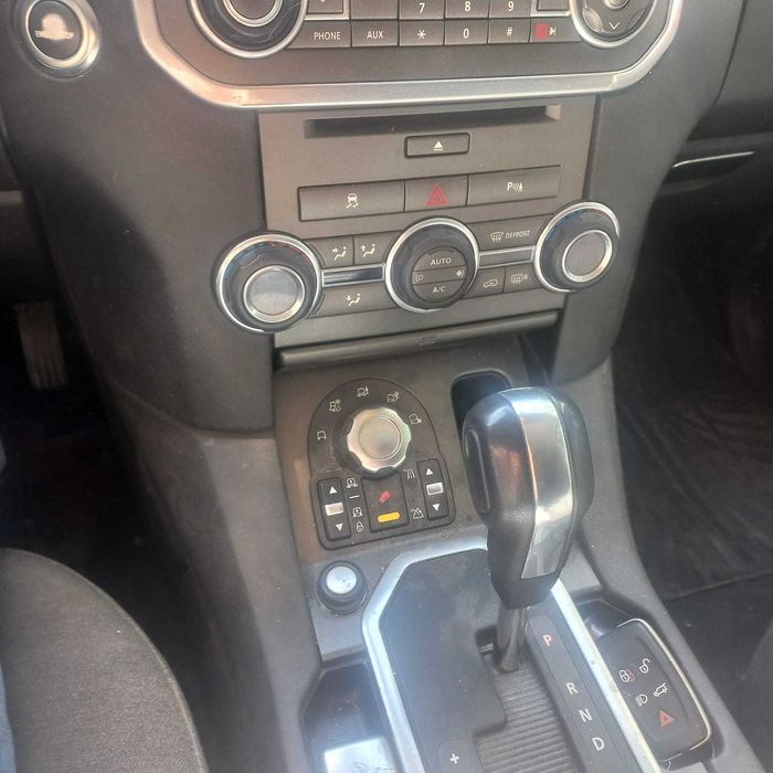 Land Rover Discovery 4