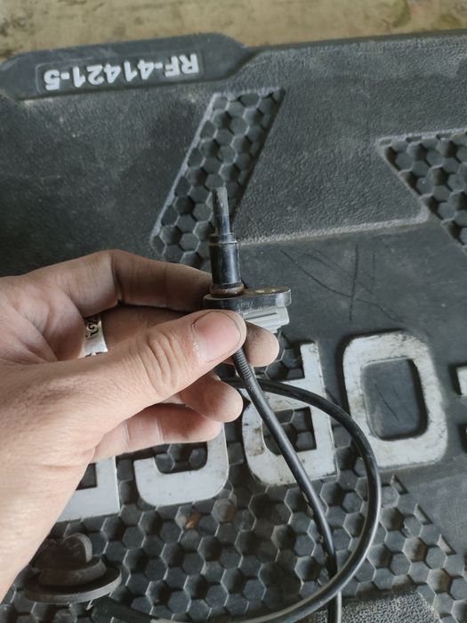 АБС задний на Субару трибэка В9