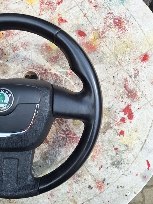 Volan pile 3 spite Skoda Octavia 2 facelift