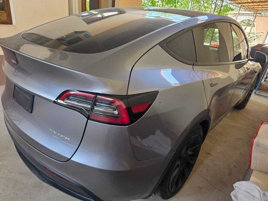 Tesla Model Y 2024 Dual Motor US