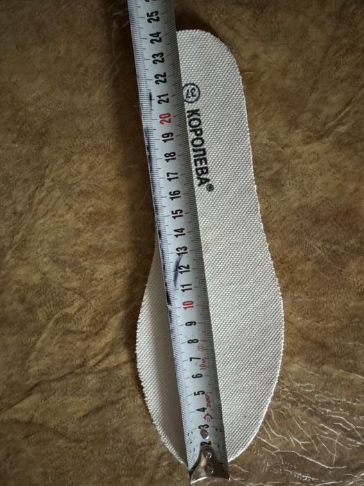 Продам резиновые сапоги 38р