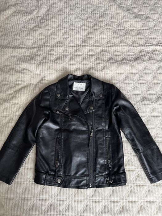 Эко коженные курточки