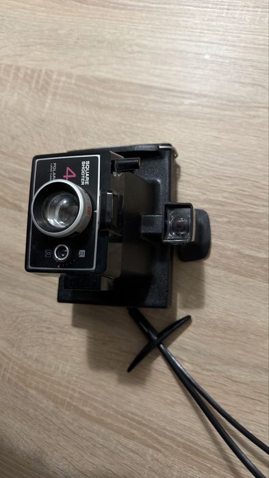 Aparat foto vintage Polaroid Square Shooter 4