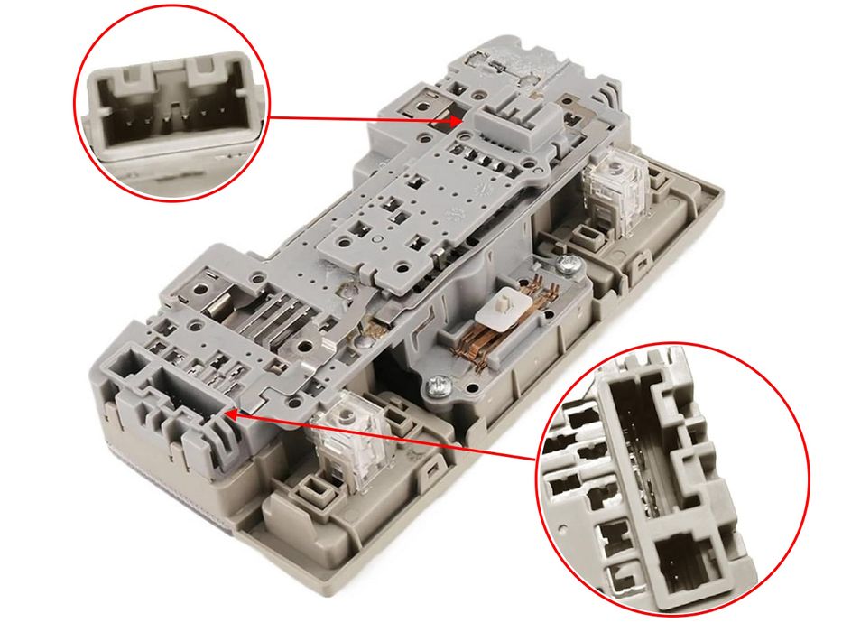 Плафон с бутон за ел шибедах (люк) за Mazda 3 BL