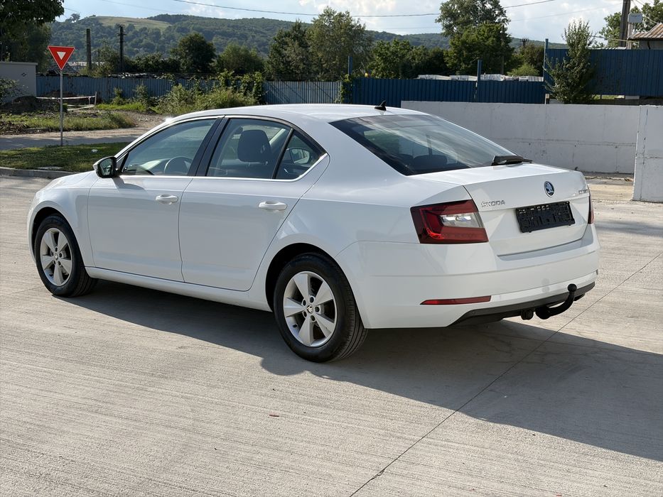 Skoda Ocatvia 2018 benzina euro 6