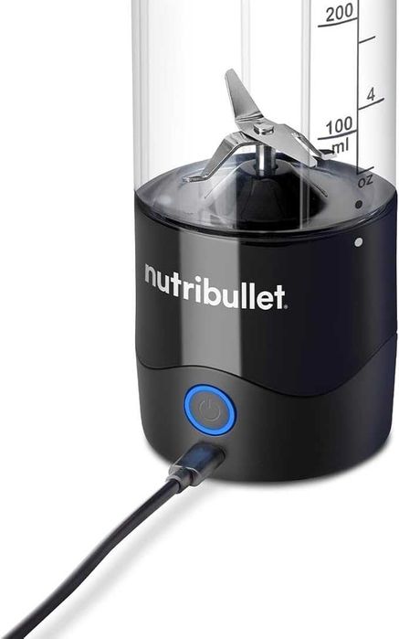 Преносим блендер Nutribullet Tritan NBP003B
