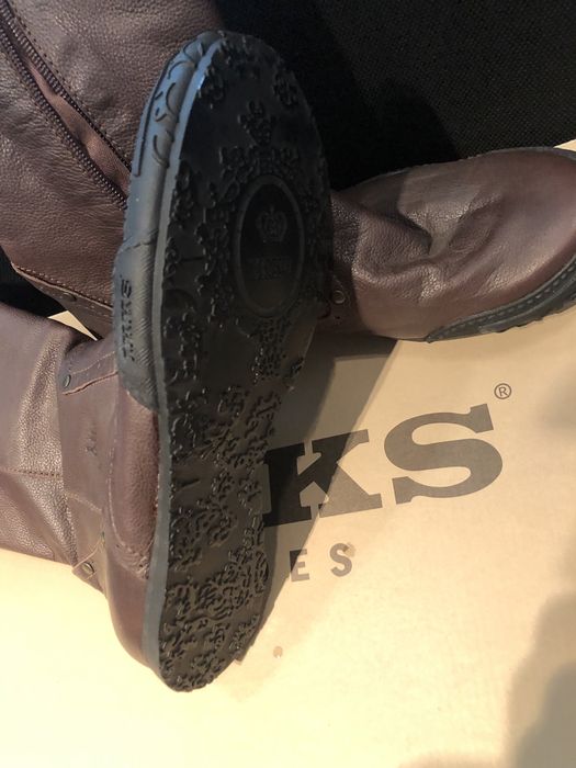 Ботуши- нови