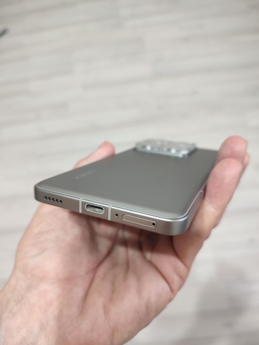 Смартфон Xiaomi 14T Pro