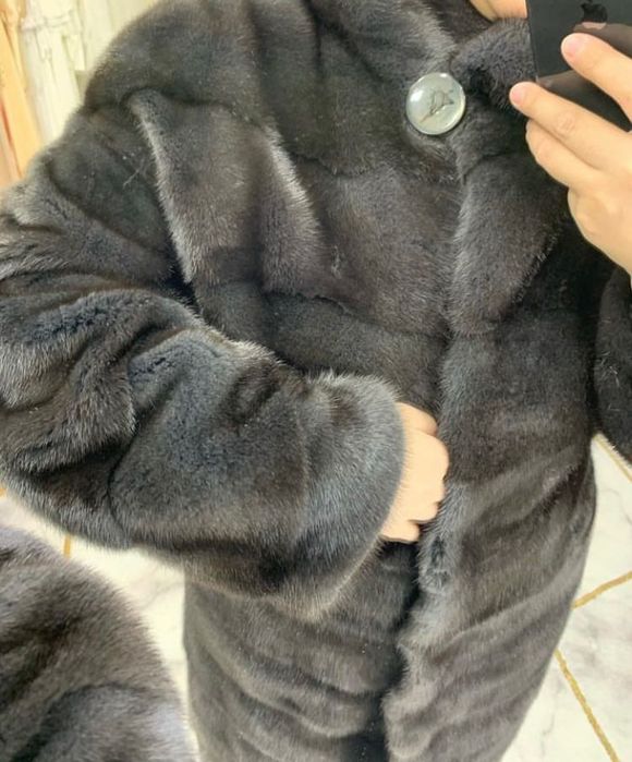 Срочно продам шубу норковую