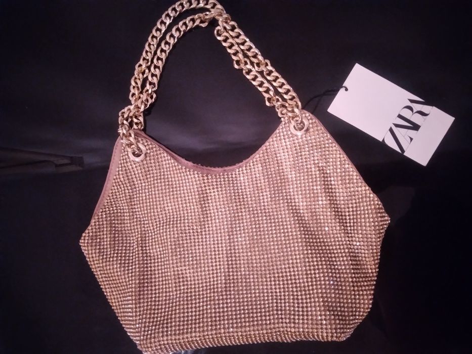 Сумочка красивая от ZARA