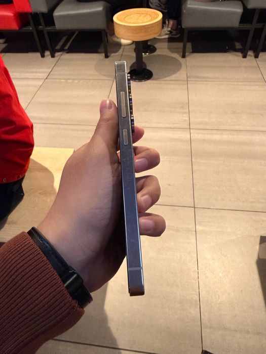 Продам свой собственный телефон Samsung S25 Ultra