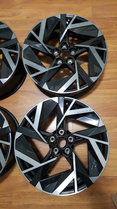 JanteRenaultMeganeLagunaFluenceLatitudeTalismanKadjarKoleosArkanaAustralCapturSymbiozScenicEspaceDusterBigsterStrikerNisanLeafJukeQashqaiXTrail5X114.3