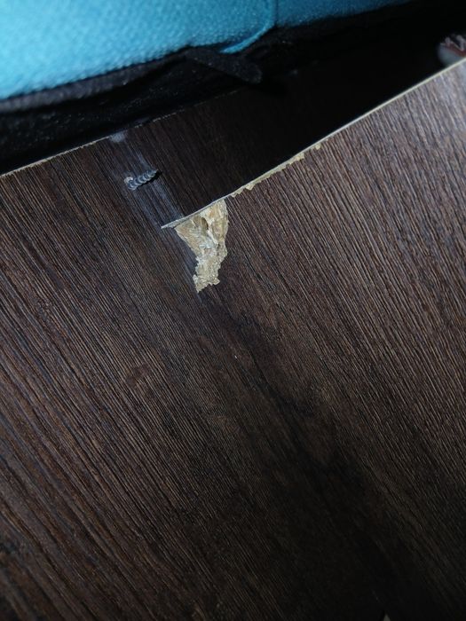 Продам диван срочно