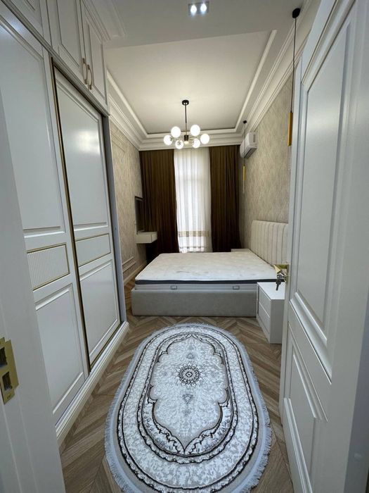 Шикарная 2-3 комнатная квартира вцентре Ташкента(Мирабод,посольствоРФ)