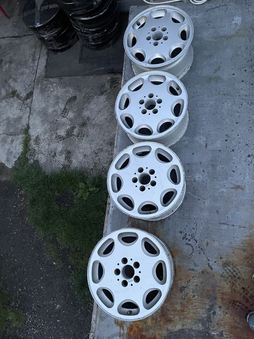 Jante Mercedes W124 R16 KBA42353