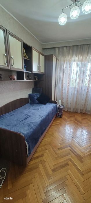 ICIL apartament 4 camere decomandate 2 bai 3 balcoane vedere panoramic