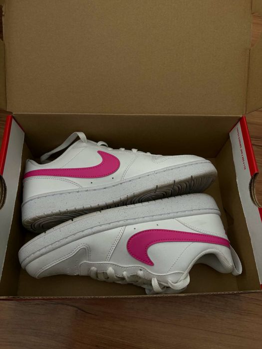 Кожени маратонки Nike