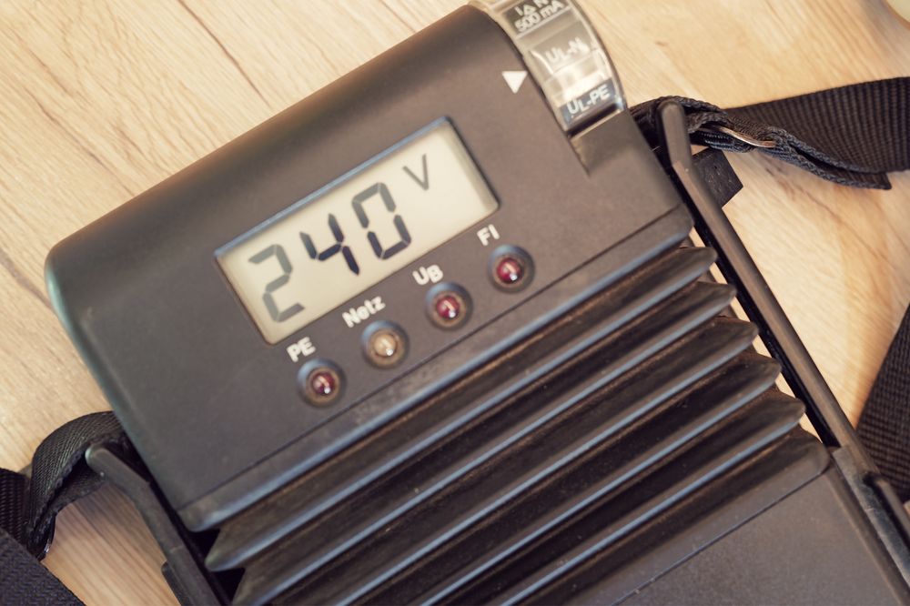 BBC Goerz Metrawatt M 5010 tester izolatie rezistenta masura
