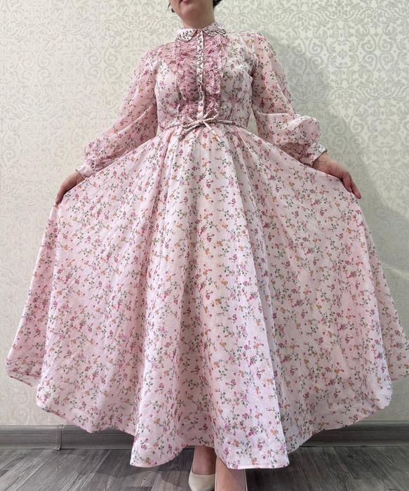 Платье нарядное для тебя