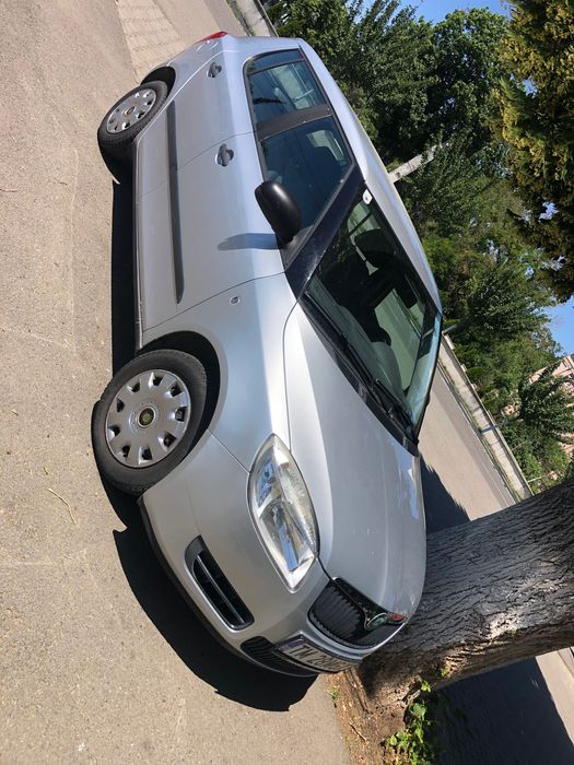 SKODA 105 2009 — imagine 2