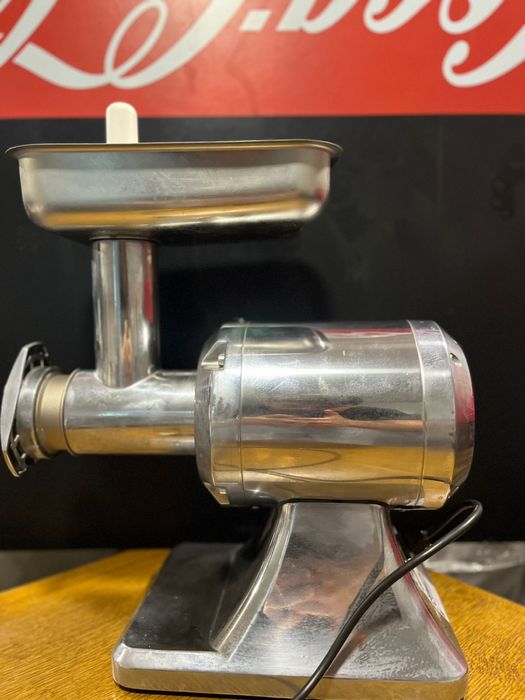 Мясоробка продается