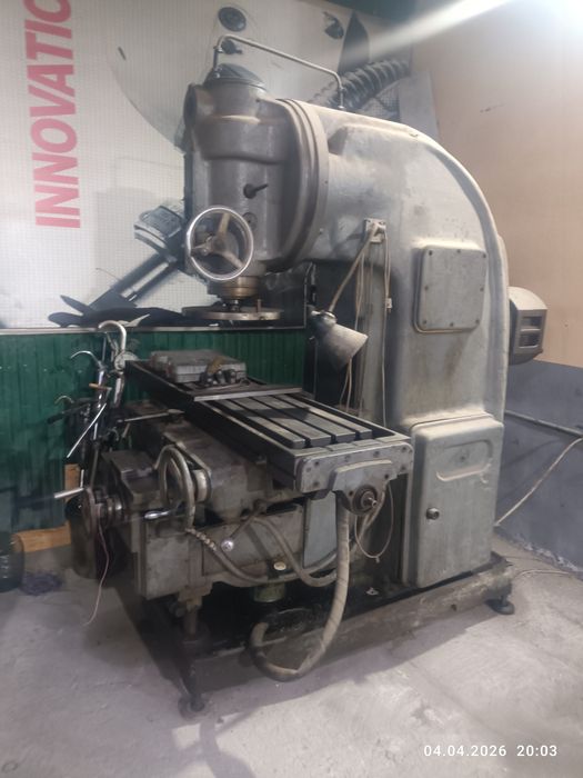 Фрезерный станок продам