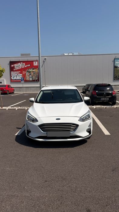 Ford focus 1.0 EcoBoost /revizii la zi