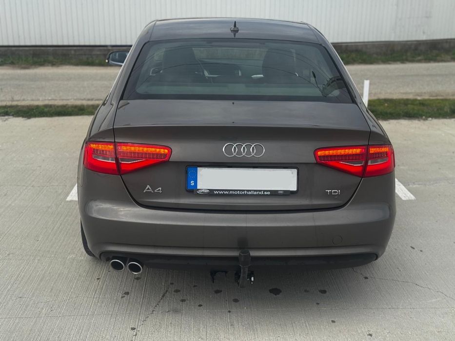 Audi A4 B8 Facelift 2014//2.0TDi-177CP//Full LED Bi-Xenon-Sport Line