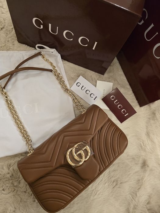 Налична чанта Gucci Marmont